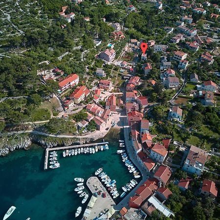 Holiday Home Villa Esperanca Lussingrande Esterno foto