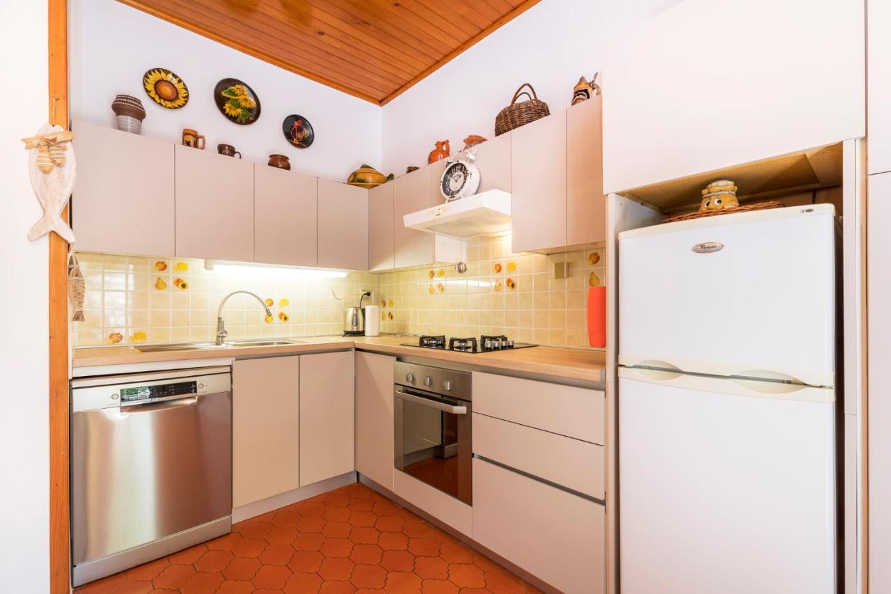 Holiday Home Villa Esperanca Lussingrande Esterno foto