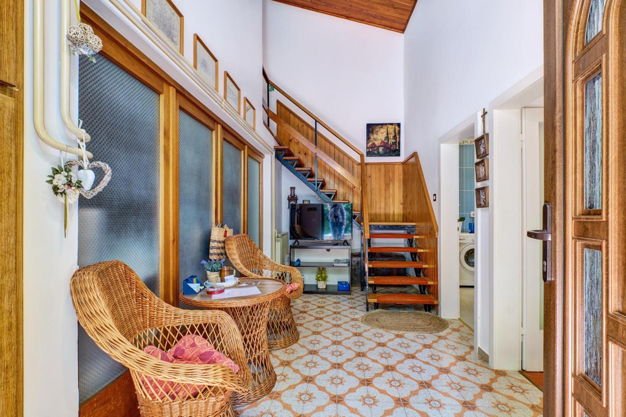 Holiday Home Villa Esperanca Lussingrande Esterno foto