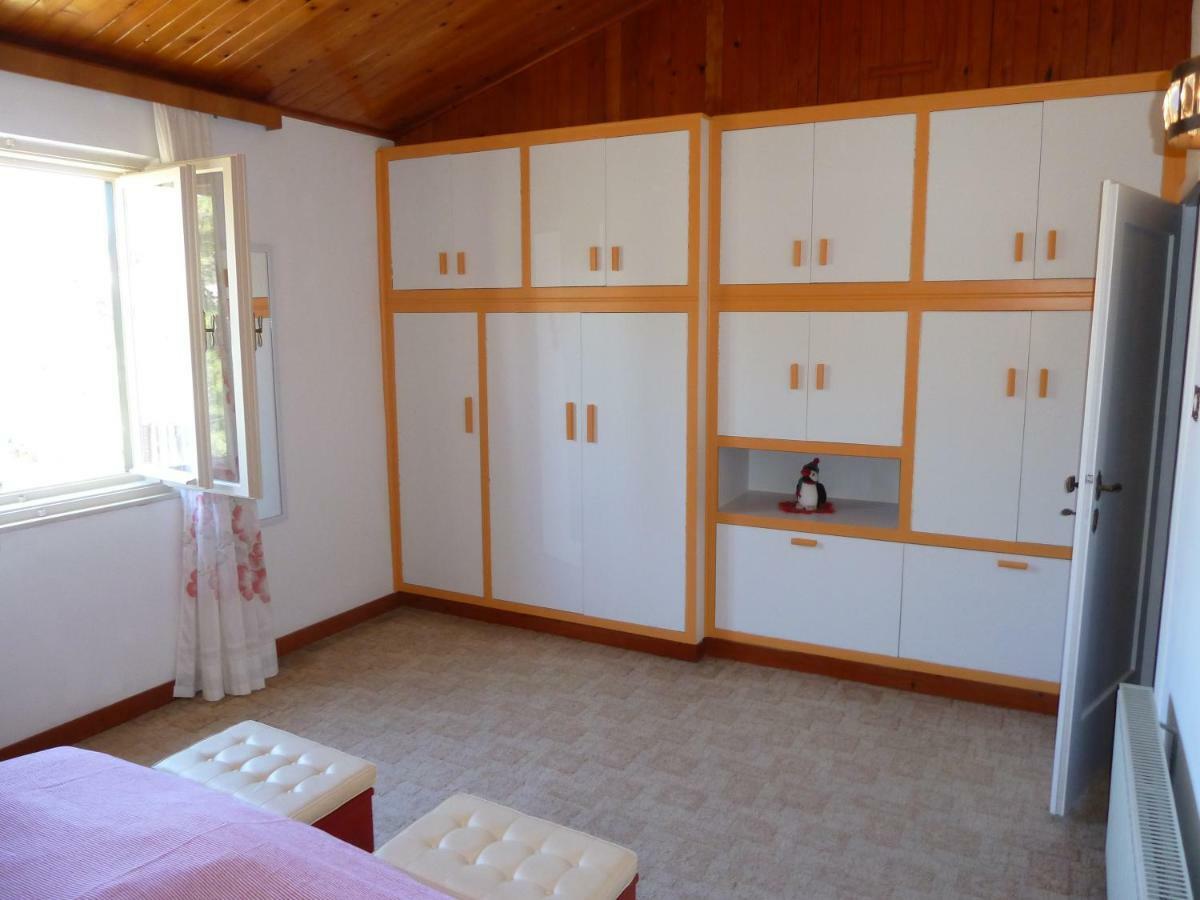 Holiday Home Villa Esperanca Lussingrande Esterno foto
